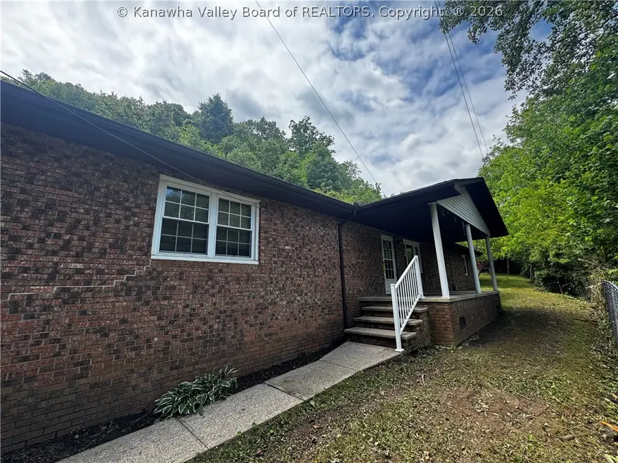 60 Stollinball Road, Chapmanville, WV 25508 - #3