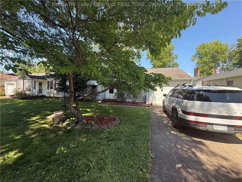 4628 Washington Avenue Se, Charleston, WV 25304 - #1