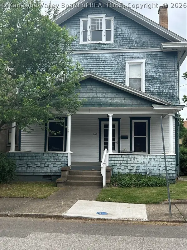 205 Ruffner Avenue, Charleston, WV 25311