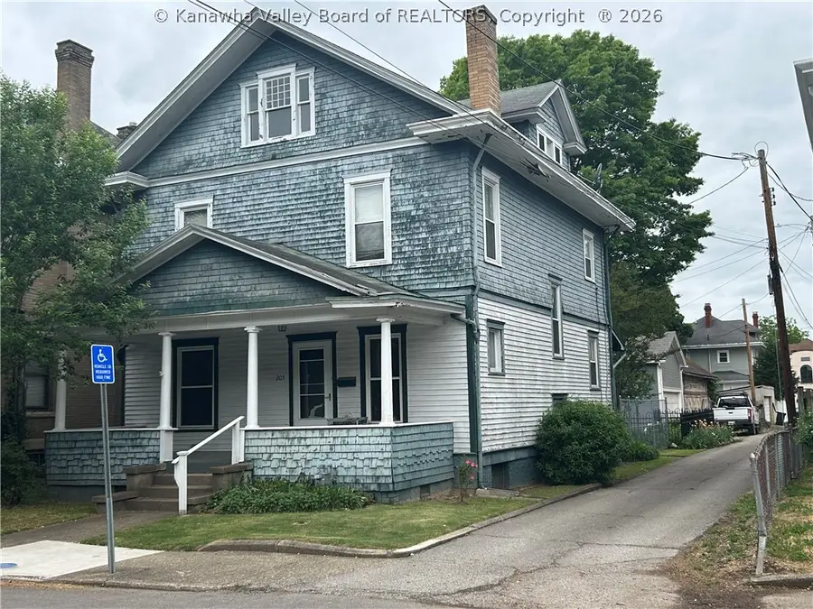 205 Ruffner Avenue, Charleston, WV 25311 - #2