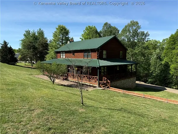 157 Mountain Crest Lane, Ripley, WV 25271
