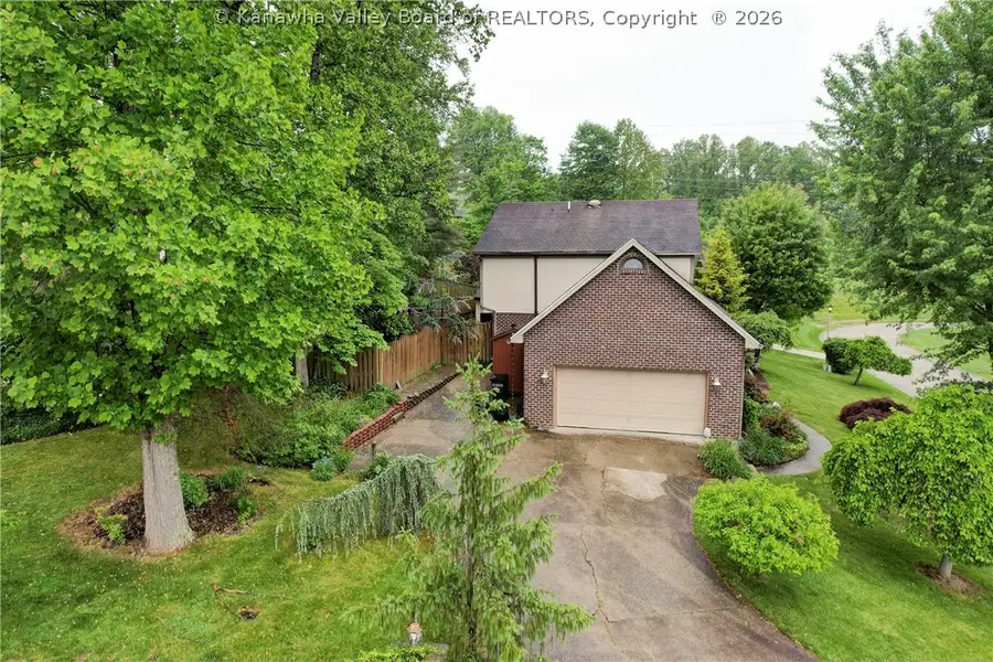 817 Shrewsbury Drive, Saint Albans, WV 25177 - #2