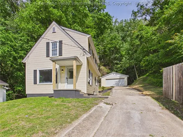 743 Greenbrier Street, Charleston, WV 25311