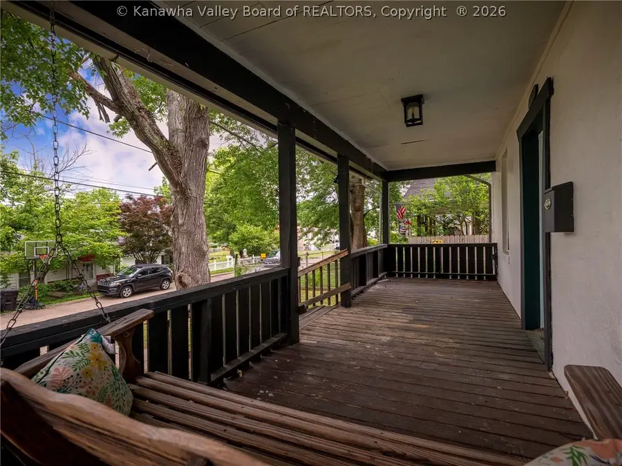 854 Stover Street, Saint Albans, WV 25177 - #2