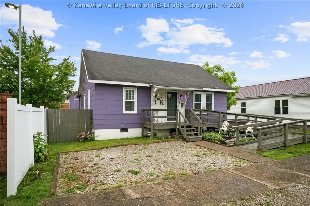 218 3rd Avenue, Saint Albans, WV 25177 - #1
