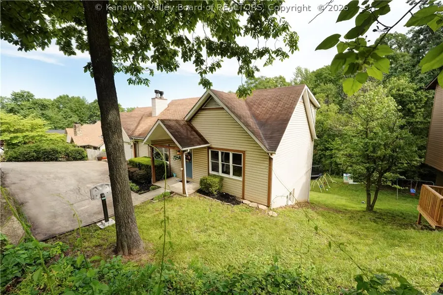6 Hillcrest Drive E, Charleston, WV 25311 - #2