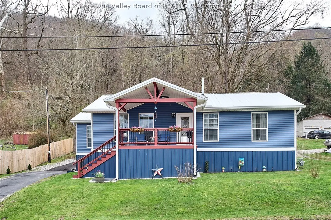 1296 3rd Avenue, East Bank, WV 25067 - #1