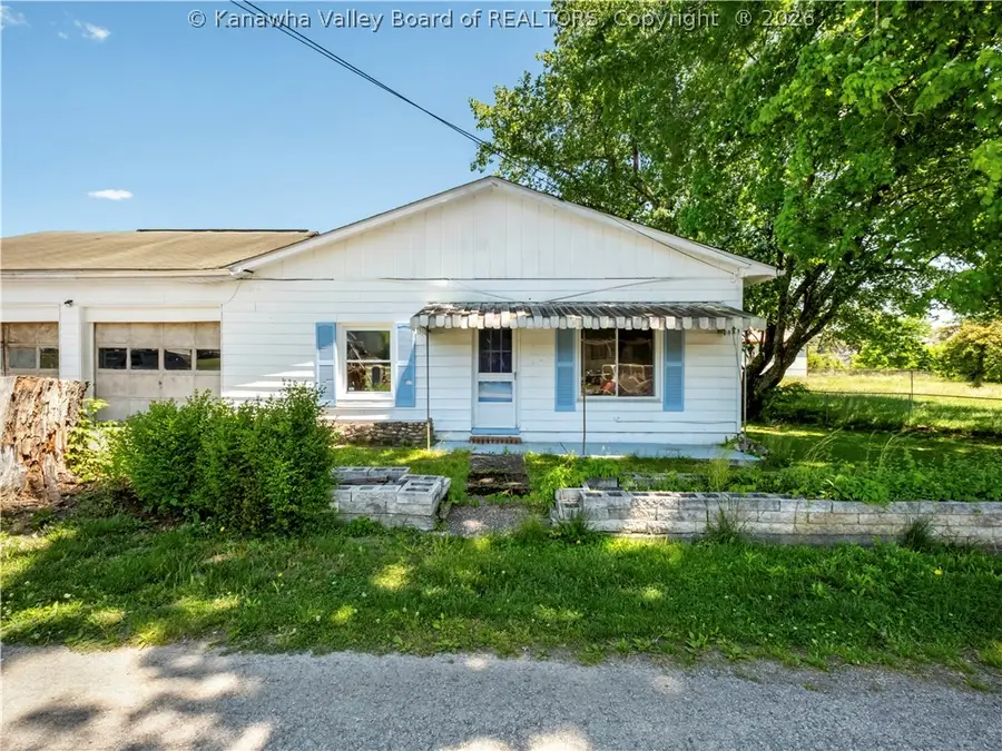 161 Kilgore Street, Culloden, WV 25510 - #2