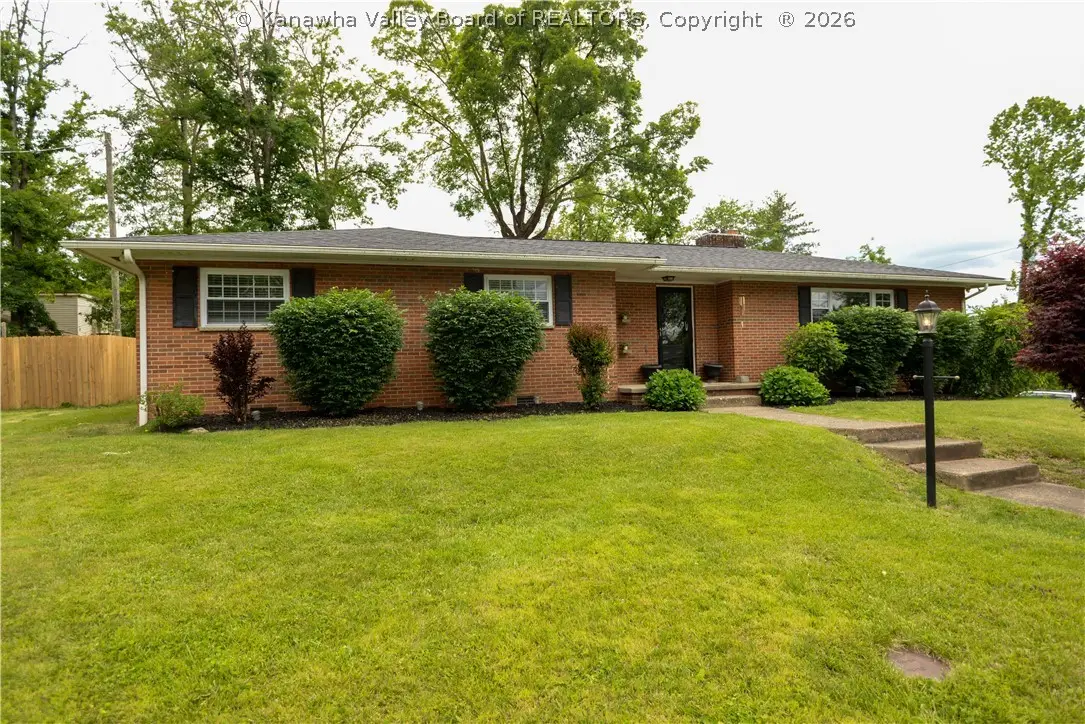 941 S Walnut Street, Saint Albans, WV 25177 - #1