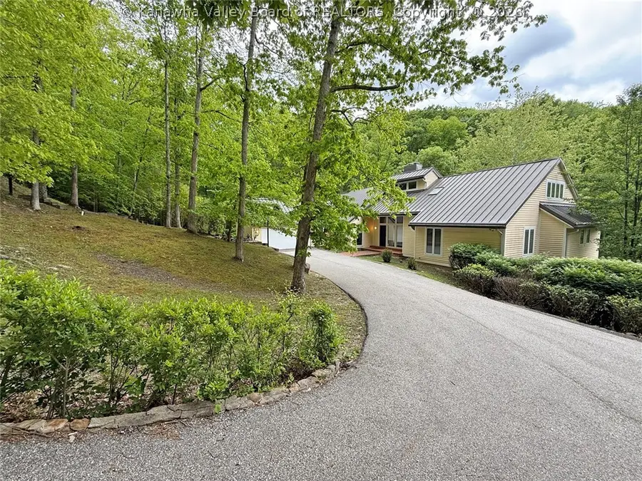 8 Quail Cove Road, Charleston, WV 25314 - #2