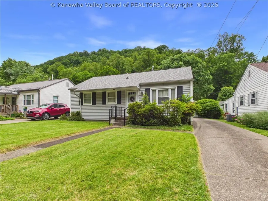 609 Granada Way, Charleston, WV 25304 - #3