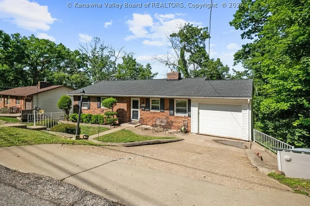 1559 Summit Drive, Charleston, WV 25302 - #1
