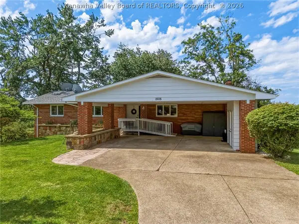 1505 Knob Road, Charleston, WV 25314