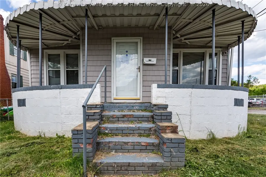 239 10th Avenue, South Charleston, WV 25303 - #3