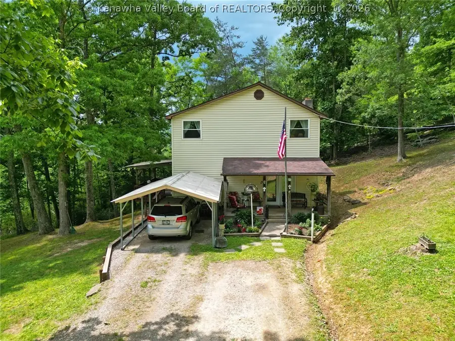 421 Mistletoe Lane, Elkview, WV 25071 - #3