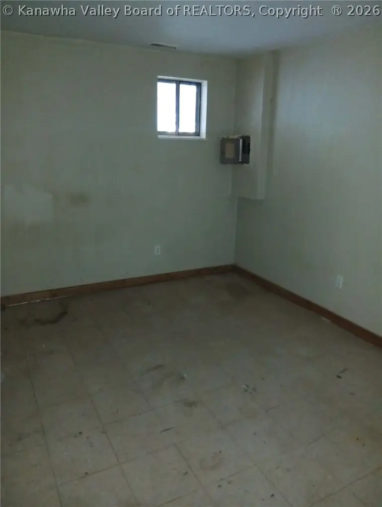 4902 Raven Drive, Charleston, WV 25306 - #3