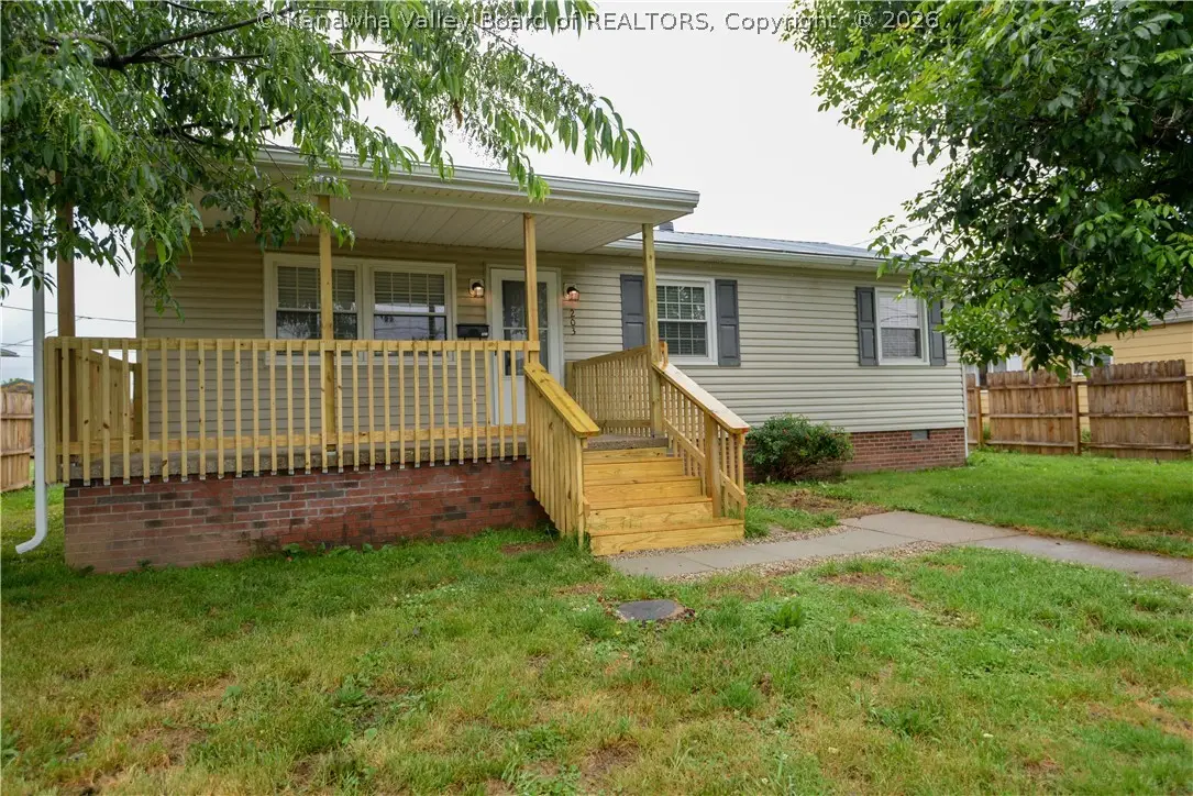 203 Carson Street, Saint Albans, WV 25177 - #1
