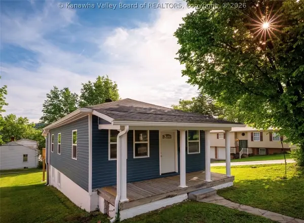 822 Kanawha Terrace, St Albans, WV 25177