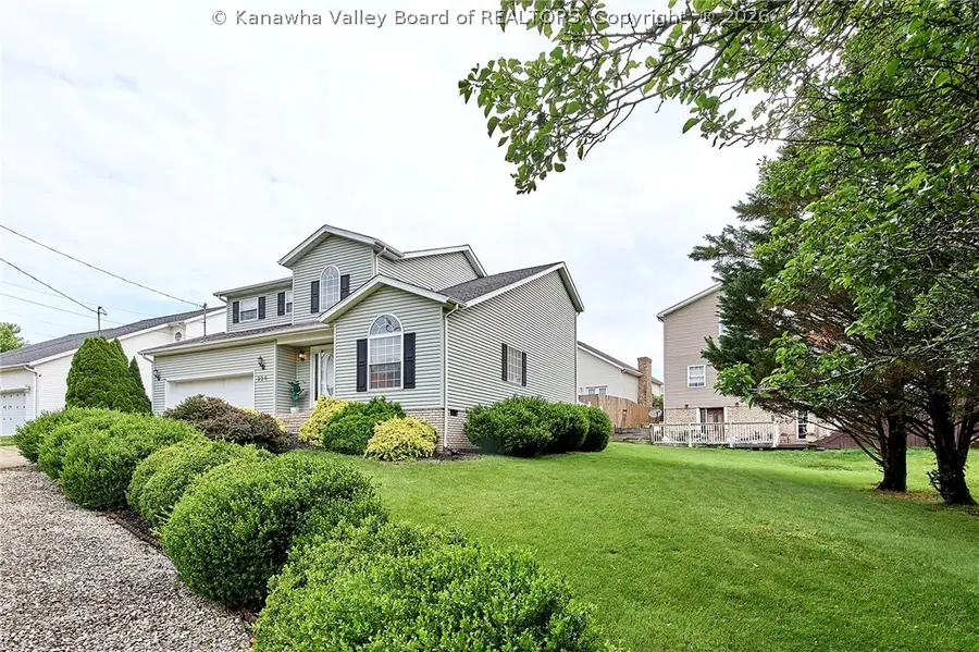 220 Crestview Drive, Charleston, WV 25302 - #2