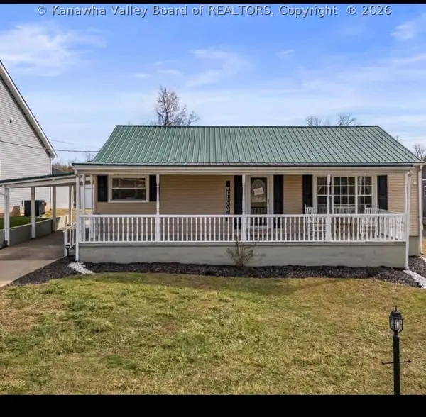 1266 Howells Mill Road, Ona, WV 25545