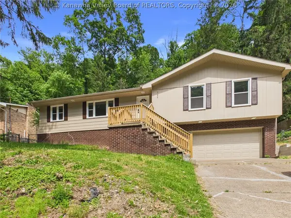 726 Chappell Road, Charleston, WV 25304