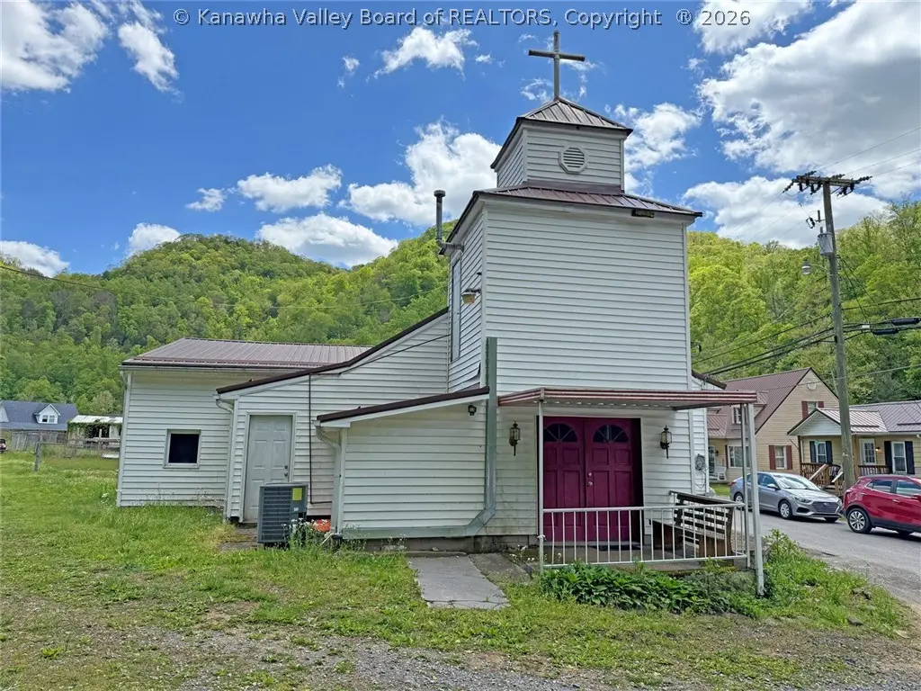 42 Madison Avenue, Madison, WV 25826 - #1