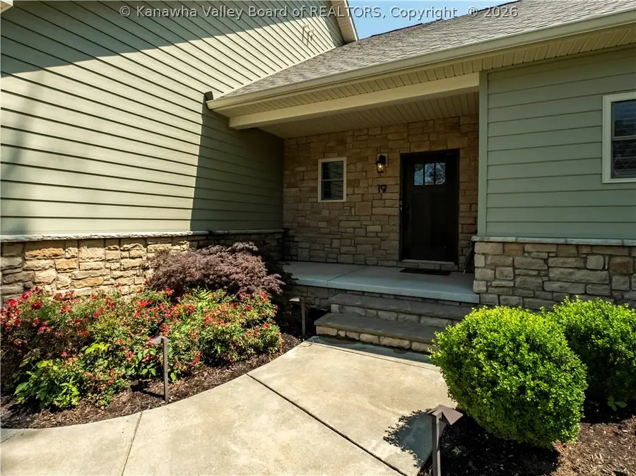 19 Squirrel Ridge, Charleston, WV 25314 - #2