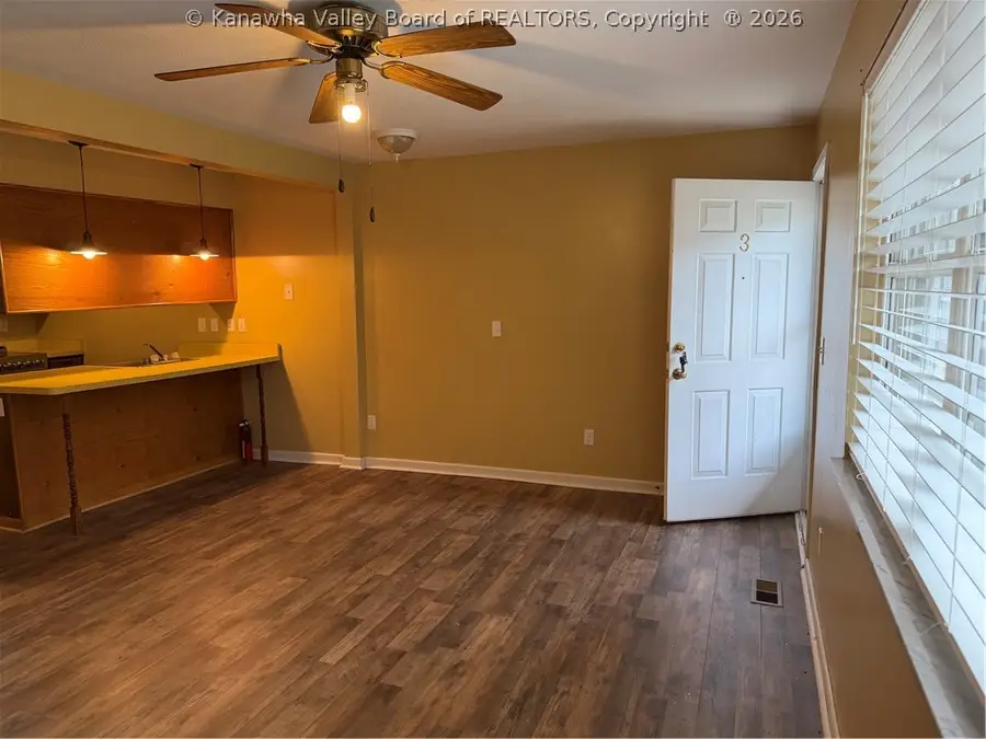 101 Elizabeth Street #3, Charleston, WV 25311 - #2