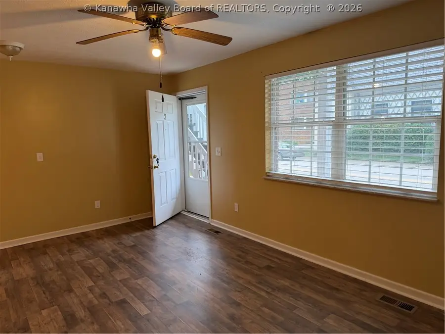 101 Elizabeth Street #3, Charleston, WV 25311 - #3