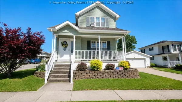 434 Walnut Street, Hamlin, WV 25523