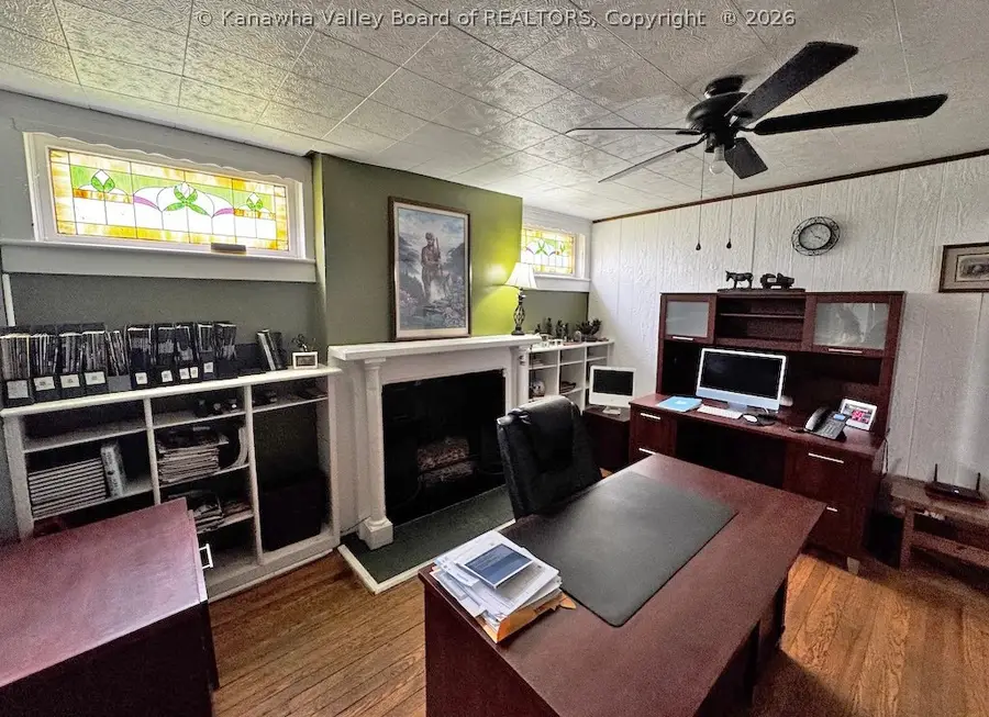 629 Virginia Street W, Charleston, WV 25302 - #2