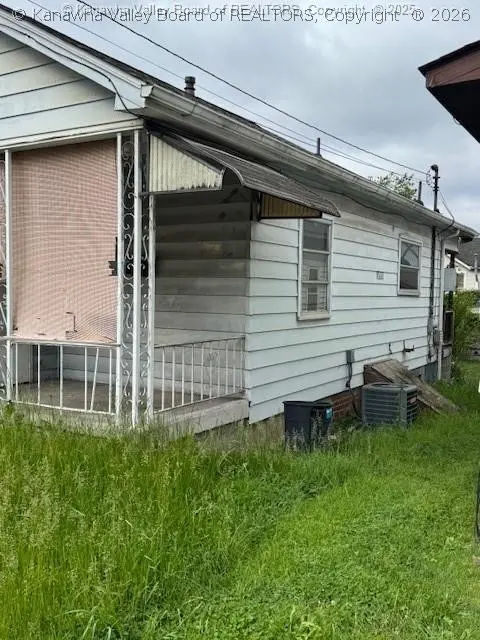 311 1/2 Westmoreland Drive, Charleston, WV 25302 - #1