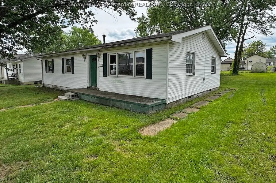 2957 Shank Avenue, Hurricane, WV 25526 - #2