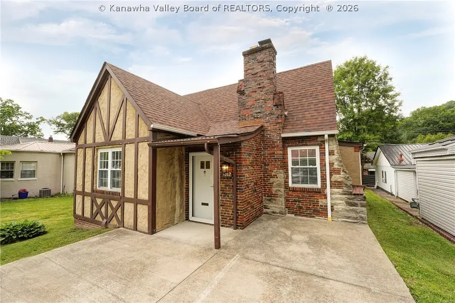 5012 Virginia Avenue Se, Charleston, WV 25304 - #3