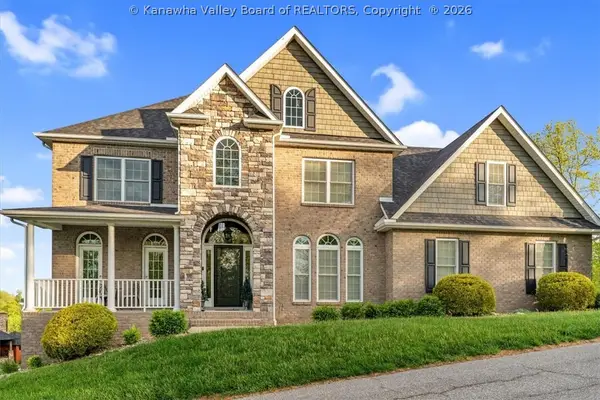 658 Mountain Highland Ridge, South Charleston, WV 25309