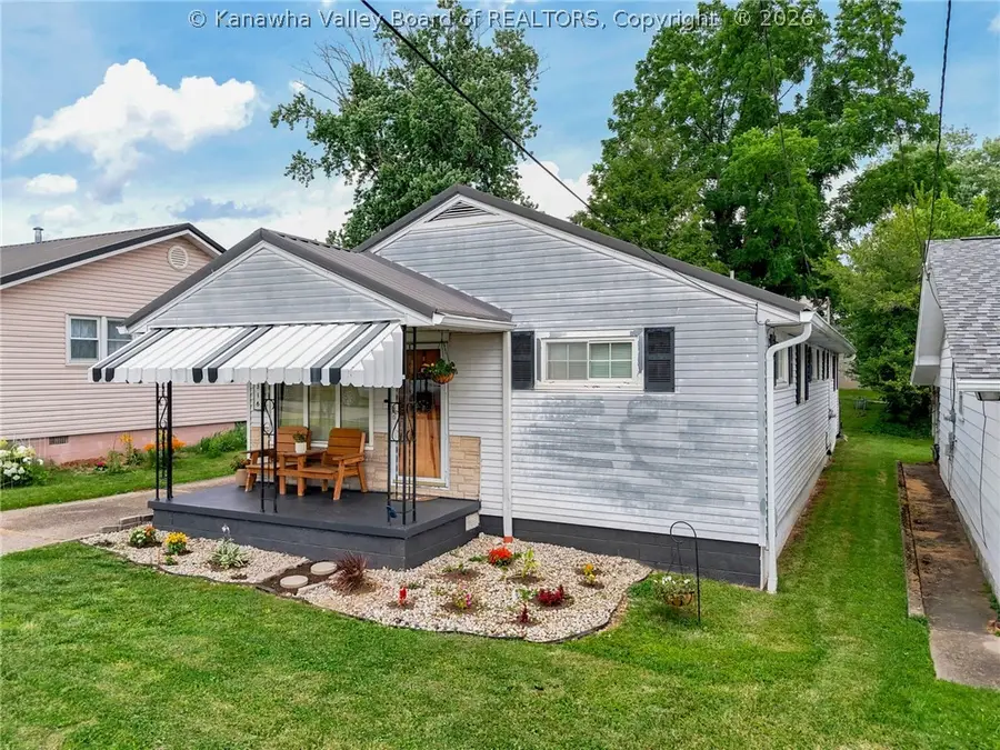 316 Dudding Avenue, Hurricane, WV 25526 - #3