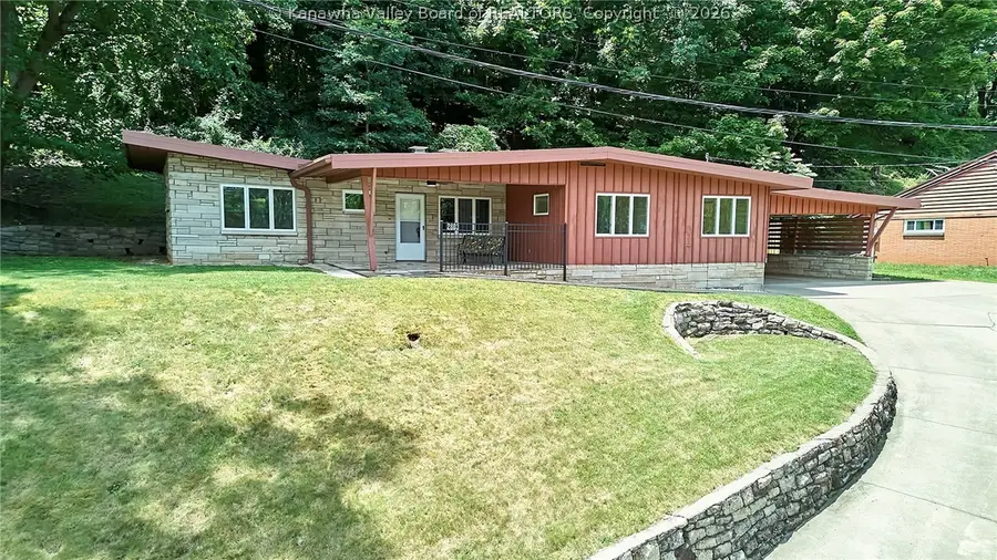 2803 Ranch Road, South Charleston, WV 25303 - #2