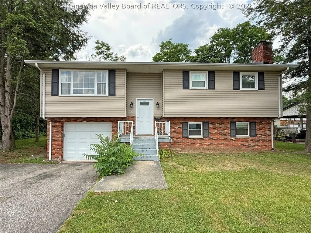111 Walk Drive, Saint Albans, WV 25177 - #1