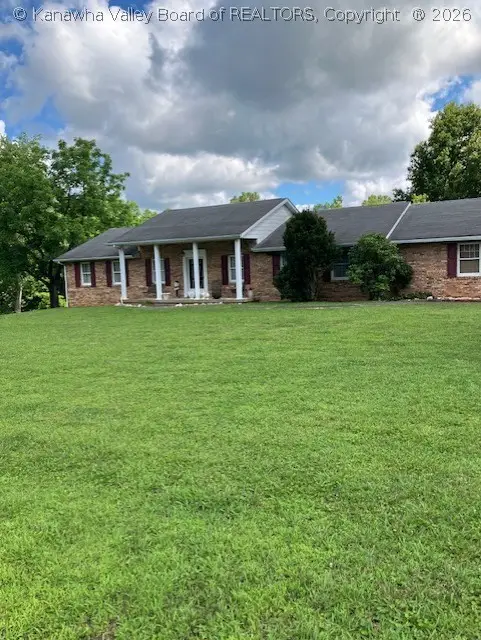 429 Greenbrier Estates, Point Pleasant, WV 25550 - #1