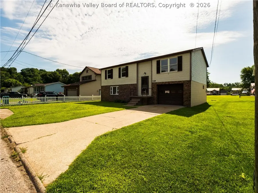 106 Pinehurst Drive, Tornado, WV 25202 - #3