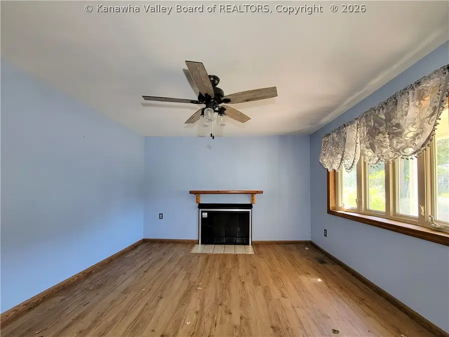 55 Willarose Drive, Hurricane, WV 25526 - #2