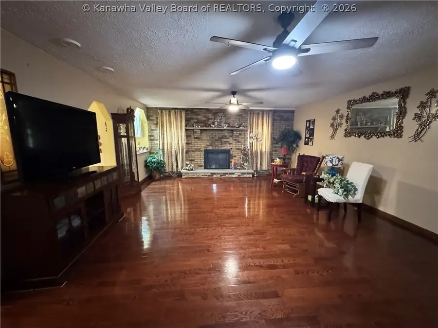 26 Ollie Street, Chapmanville, WV 25508 - #3