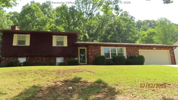 611 Fitzhugh Street, Ravenswood, WV 26164