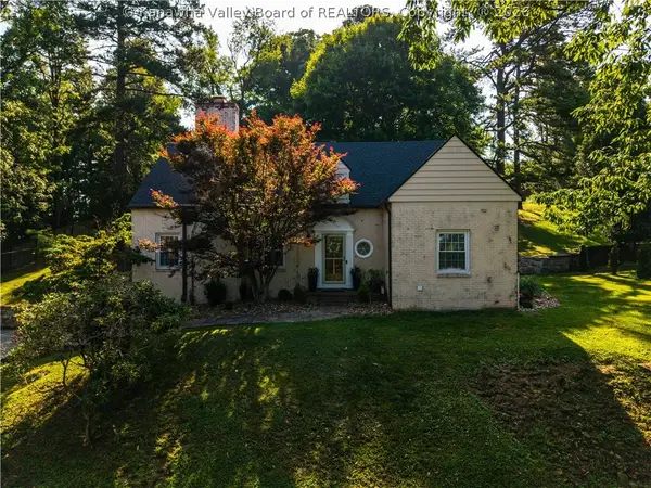 1508 Thomas Circle, Charleston, WV 25314