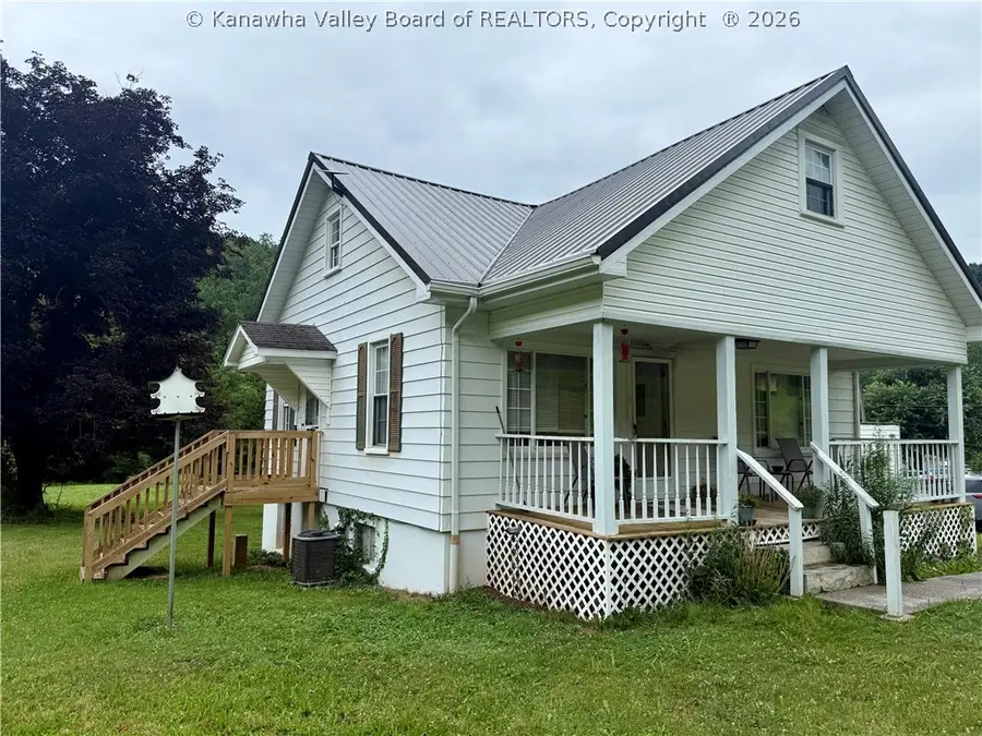 1663 Grapevine Road, Sissonville, WV 25320 - #2