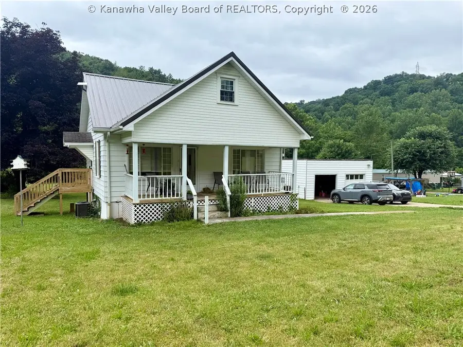 1663 Grapevine Road, Sissonville, WV 25320 - #3