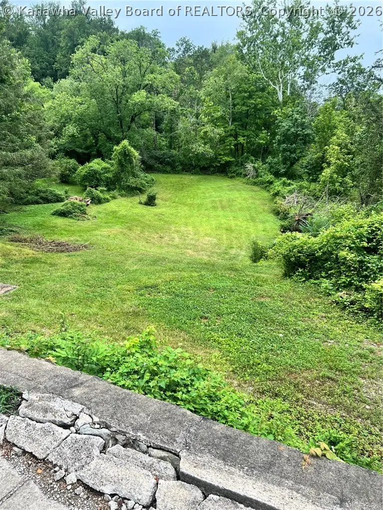 861 Mcqueen Boulevard, Saint Albans, WV 25177 - #1