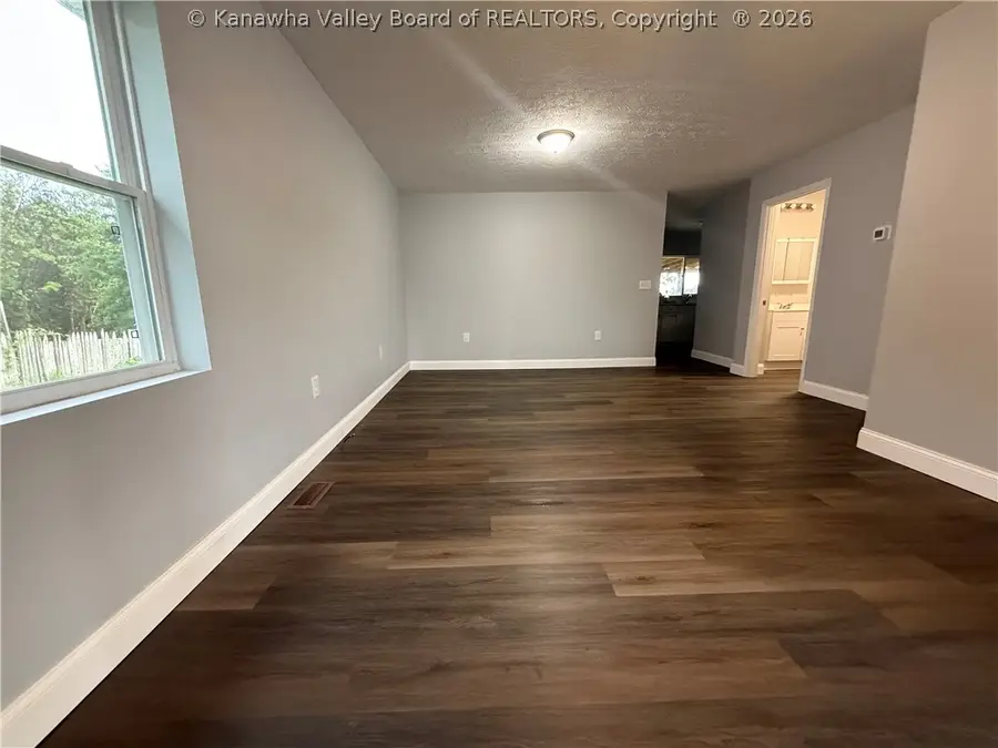 833 Allview Drive, South Charleston, WV 25309 - #2