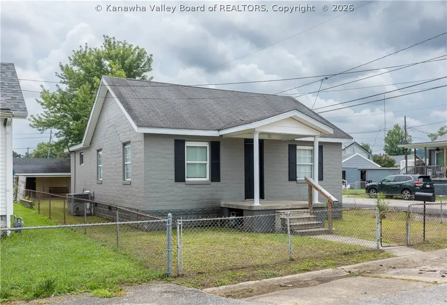 300 32nd Street W, Charleston, WV 25387 - #2