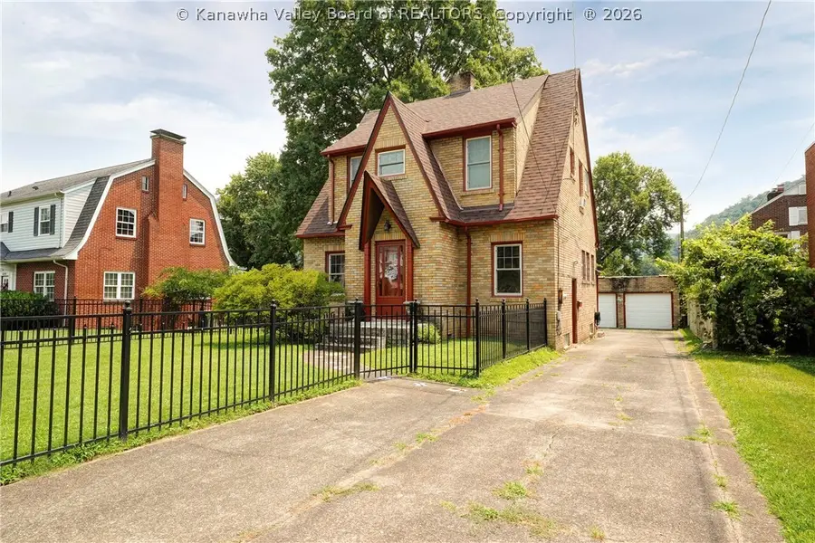 6544 Roosevelt Avenue, Charleston, WV 24304 - #2